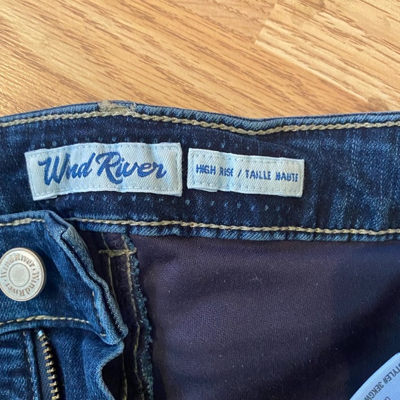 Wind River T-Max Heat Lined Jeans. Size 4 Length 30 Brand New Condition - Picture 6 of 8